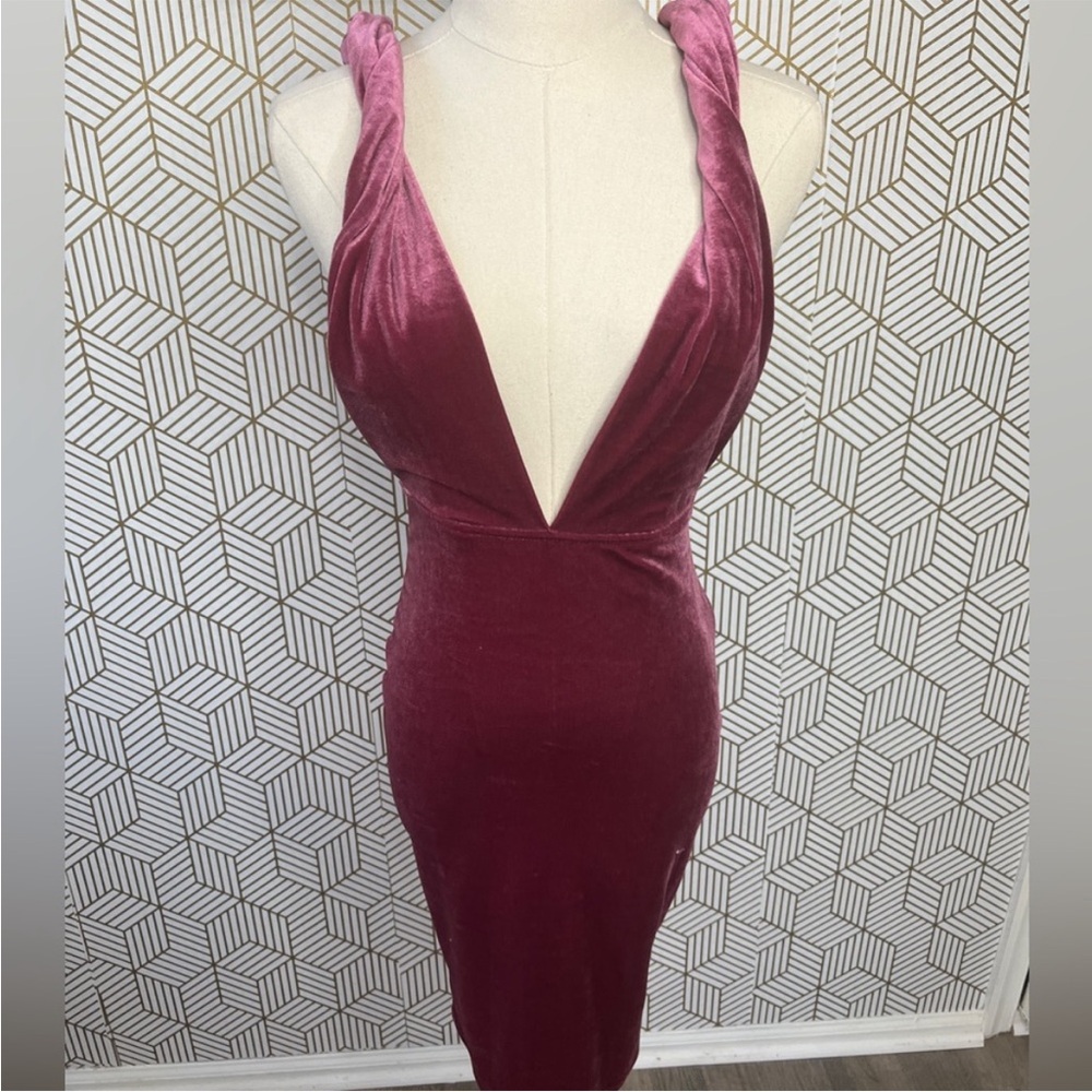 Plunge Velvet Midi Dress in Deep Rose